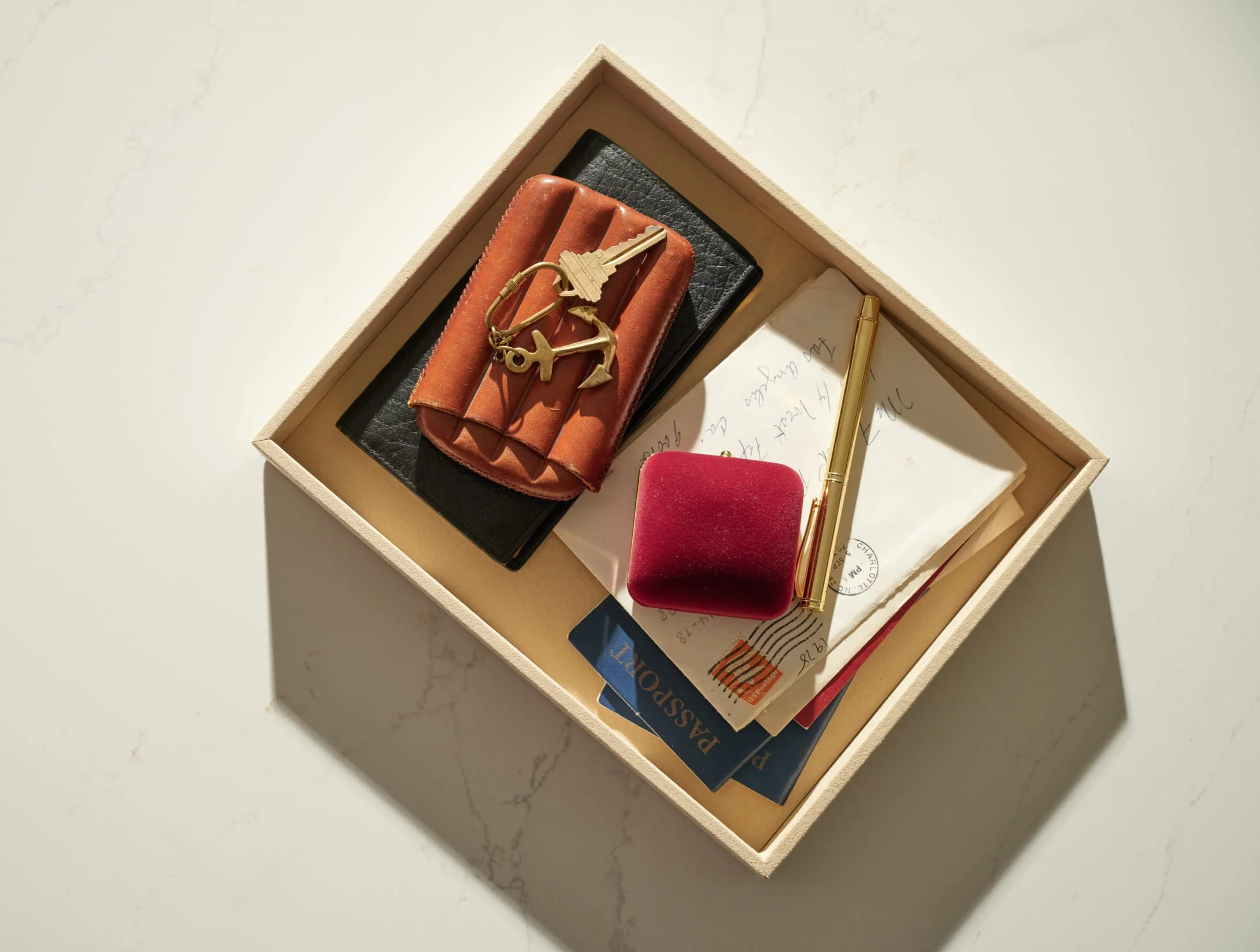 Open tray - Image 3